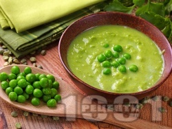Супа от грах, моркови и лук и застройка с кисело мляко и яйца - снимка на рецептата Супа от грах, моркови и лук и застройка с кисело мляко и яйца - снимка на рецептата